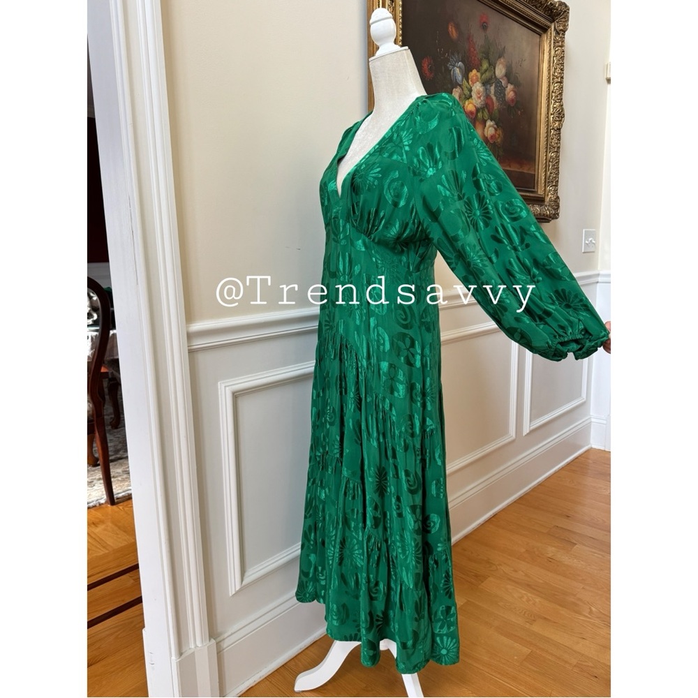 ANTHROPOLOGIE Farm Rio Green Floral Jacquard V-Neck Maxi Dress Petite MP NWT - Picture 10 of 17